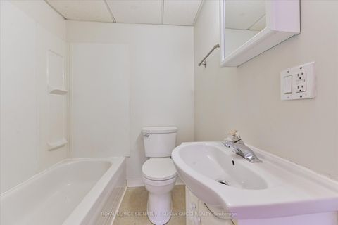 Photo 10 at 454 Donlands Avenue, East York, Toronto