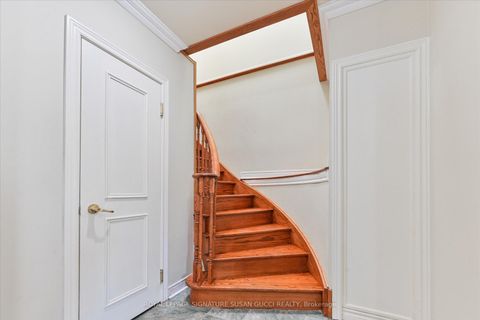 Photo 13 at 454 Donlands Avenue, East York, Toronto