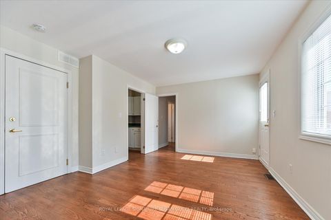 Photo 14 at 454 Donlands Avenue, East York, Toronto