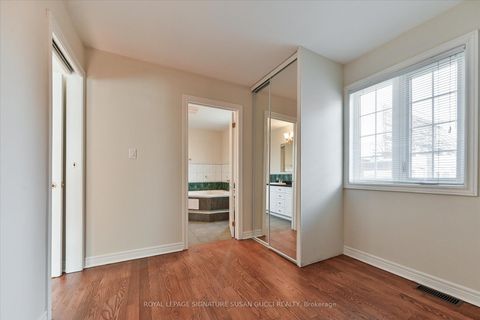 Photo 18 at 454 Donlands Avenue, East York, Toronto