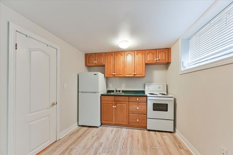 Photo 41 at 454 Donlands Avenue, East York, Toronto