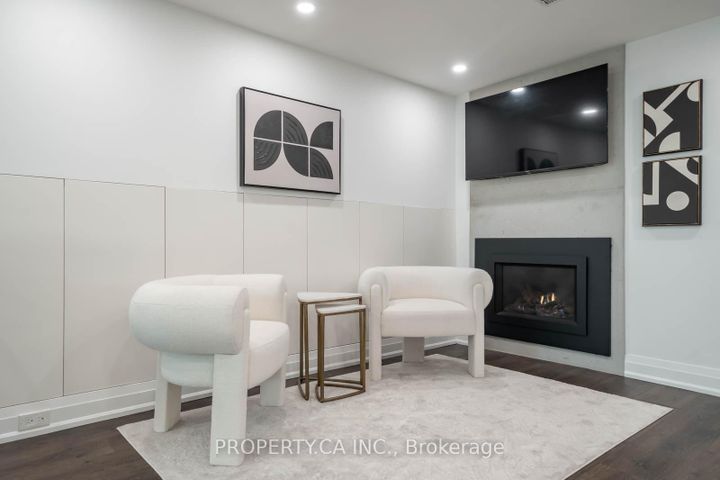 Photo 28 at 1533 Rometown Drive, Lakeview, Mississauga
