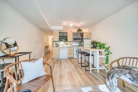 Photo 17 at M10 - 350 Wellington Street W, Waterfront Communities C1, Toronto