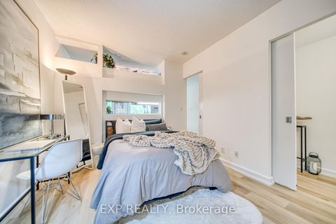 Photo 25 at M10 - 350 Wellington Street W, Waterfront Communities C1, Toronto
