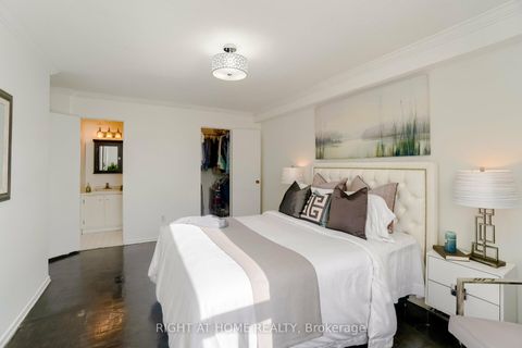 Photo 12 at 1607 - 5 Shady Golfway, Flemingdon Park, Toronto