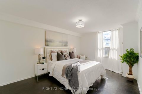 Photo 14 at 1607 - 5 Shady Golfway, Flemingdon Park, Toronto