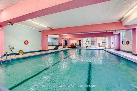 Photo 17 at 1607 - 5 Shady Golfway, Flemingdon Park, Toronto