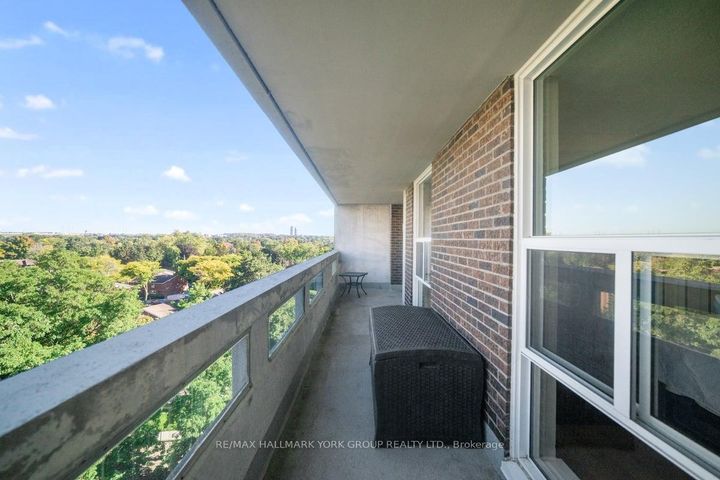 Photo 14 at 810 - 50 Inverlochy Boulevard, Royal Orchard, Markham