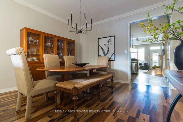 Photo 10 at 2 - 2590 Carberry Way, WM Westmount, Oakville