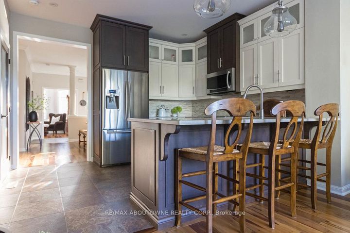 Photo 21 at 2 - 2590 Carberry Way, WM Westmount, Oakville
