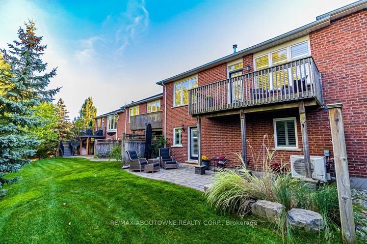Photo 39 at 2 - 2590 Carberry Way, WM Westmount, Oakville