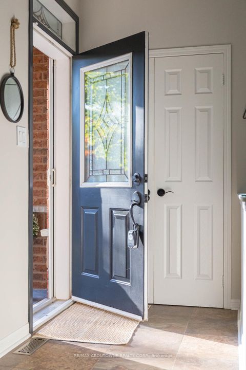 Photo 2 at 2 - 2590 Carberry Way, WM Westmount, Oakville