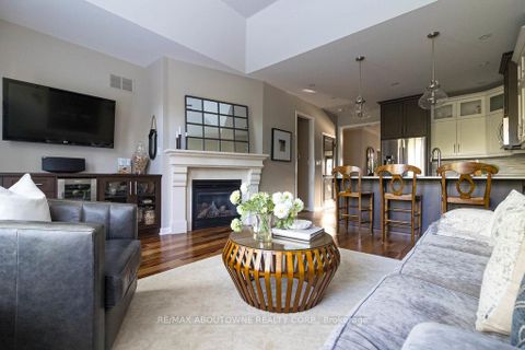 Photo 19 at 2 - 2590 Carberry Way, WM Westmount, Oakville