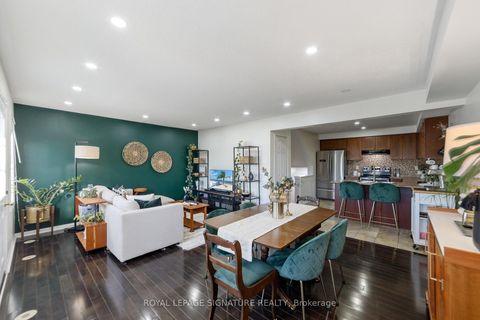 Photo 9 at 3113 Stornoway Circle, BC Bronte Creek, Oakville
