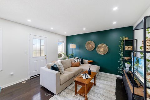 Photo 11 at 3113 Stornoway Circle, BC Bronte Creek, Oakville