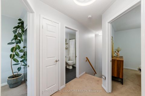 Photo 16 at 3113 Stornoway Circle, BC Bronte Creek, Oakville