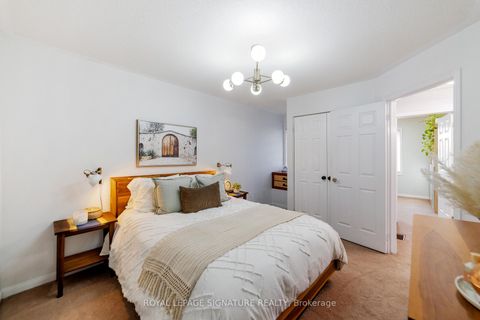 Photo 19 at 3113 Stornoway Circle, BC Bronte Creek, Oakville