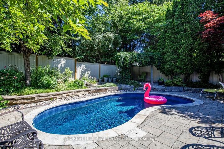 Photo 43 at 42 Aldershot Crescent, Windfields, Toronto