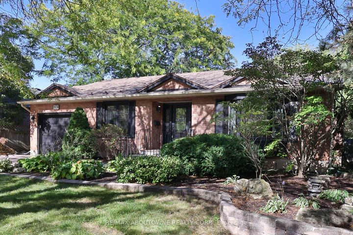 Photo 2 at 1131 Carol Street, Brant, Burlington