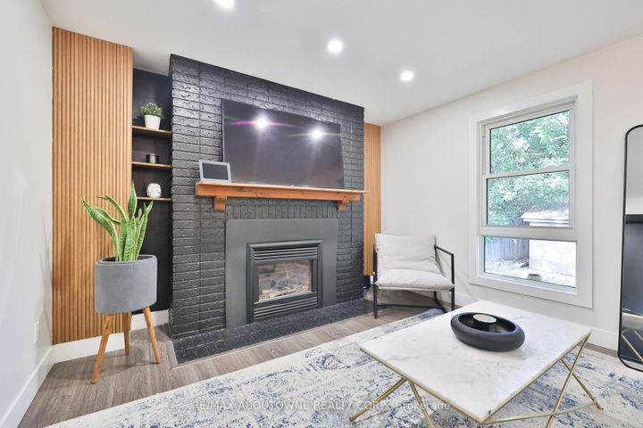 Photo 16 at 1131 Carol Street, Brant, Burlington