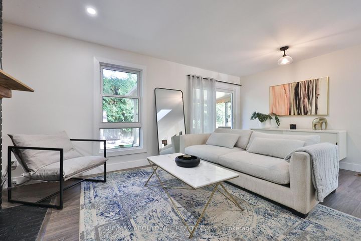 Photo 17 at 1131 Carol Street, Brant, Burlington
