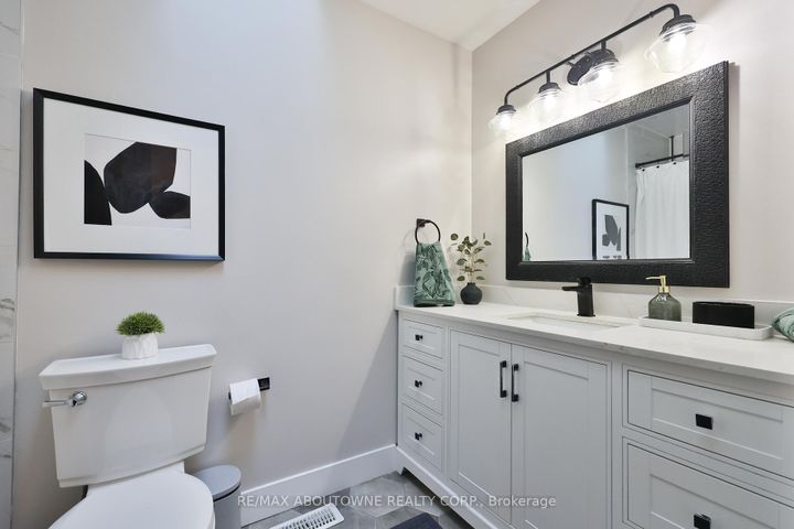 Photo 21 at 1131 Carol Street, Brant, Burlington