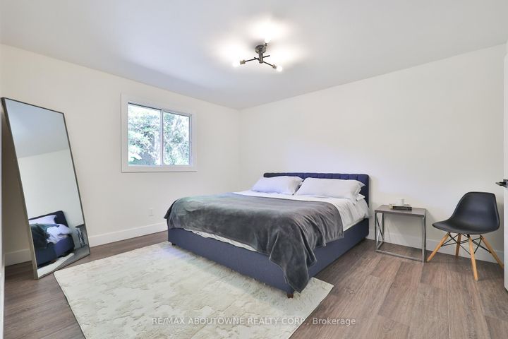 Photo 23 at 1131 Carol Street, Brant, Burlington
