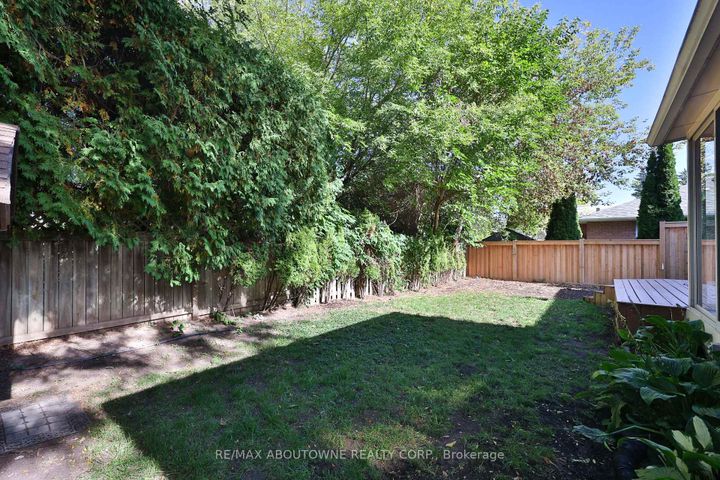 Photo 41 at 1131 Carol Street, Brant, Burlington
