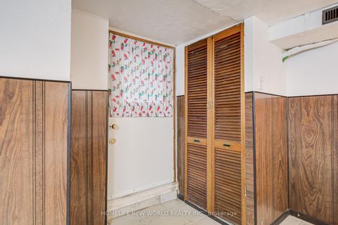 Photo 40 at 726 Adelaide Street W, Niagara, Toronto