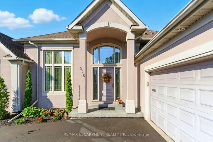 Photo 2 at 320 Fiddler's Green Road, Ancaster, Hamilton