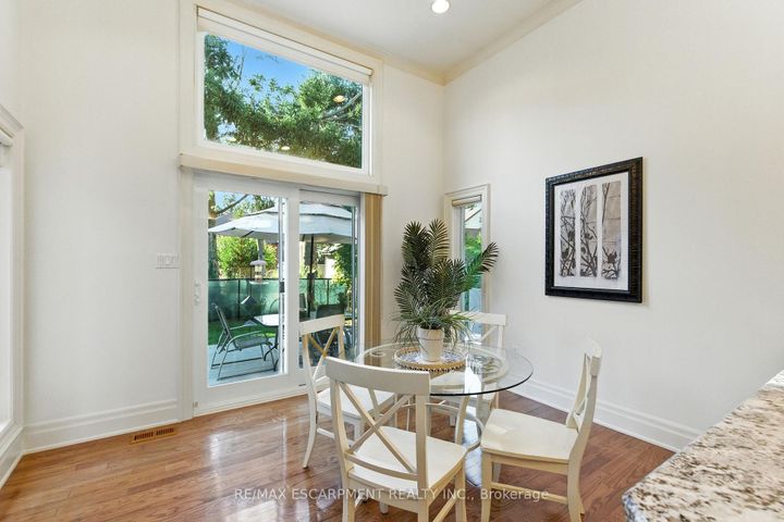 Photo 19 at 320 Fiddler's Green Road, Ancaster, Hamilton