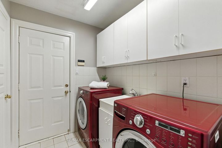 Photo 28 at 320 Fiddler's Green Road, Ancaster, Hamilton