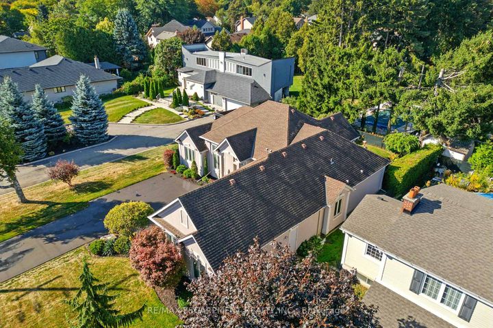Photo 43 at 320 Fiddler's Green Road, Ancaster, Hamilton