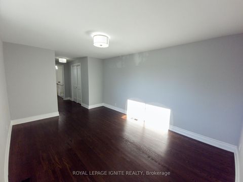 Photo 17 at 32 - 23 Tealham Drive, Clairville, Toronto