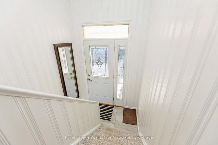 Photo 6 at 116 Park Street E, Glen Williams, Halton Hills