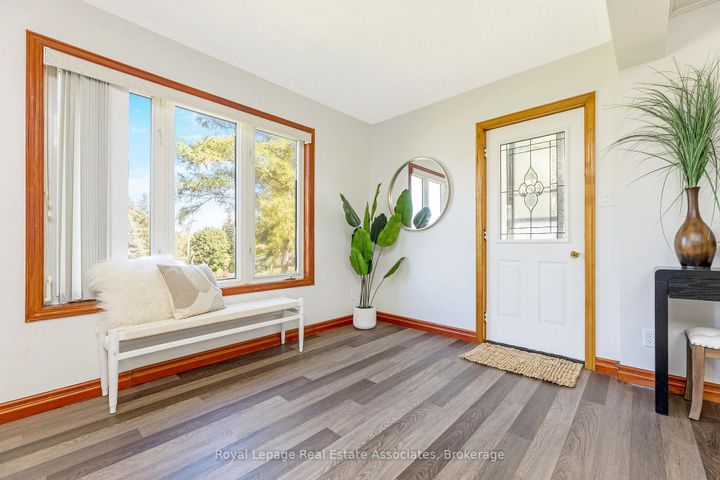 Photo 11 at 116 Park Street E, Glen Williams, Halton Hills