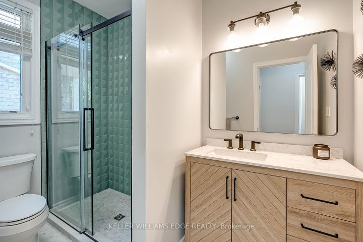 Photo 26 at 3327 Skipton Lane, BC Bronte Creek, Oakville