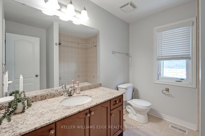 Photo 32 at 3327 Skipton Lane, BC Bronte Creek, Oakville