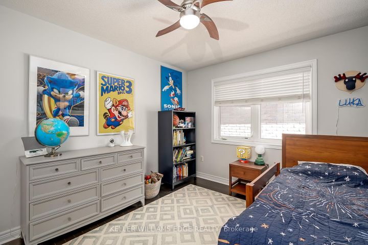 Photo 33 at 3327 Skipton Lane, BC Bronte Creek, Oakville