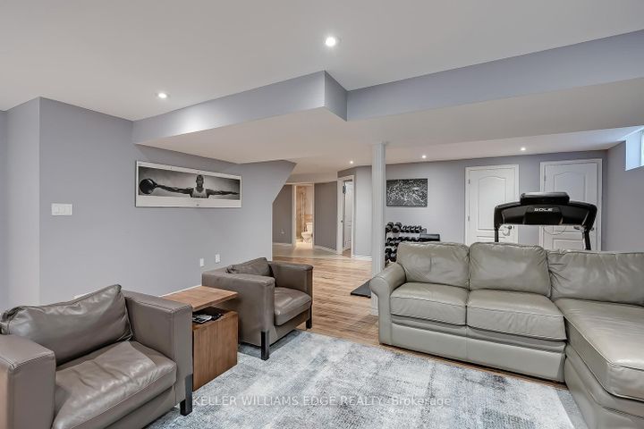 Photo 40 at 3327 Skipton Lane, BC Bronte Creek, Oakville