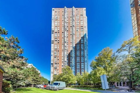 Photo 2 at 502 - 5 Concorde Place, Don Mills, Toronto