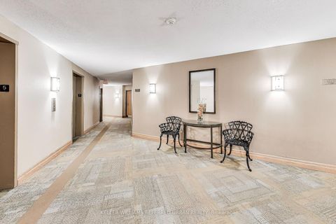 Photo 9 at 502 - 5 Concorde Place, Don Mills, Toronto