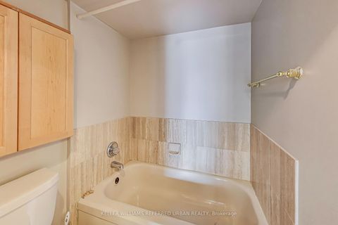 Photo 23 at 502 - 5 Concorde Place, Don Mills, Toronto