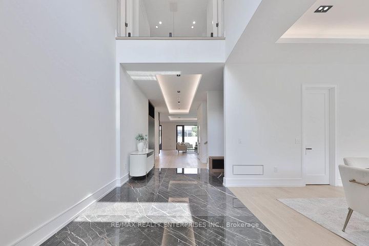 Photo 4 at 1349 Melton Drive, Lakeview, Mississauga