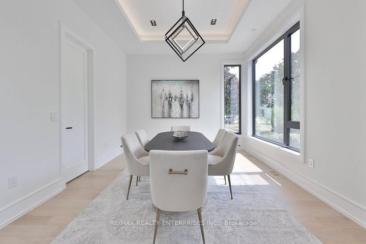 Photo 5 at 1349 Melton Drive, Lakeview, Mississauga
