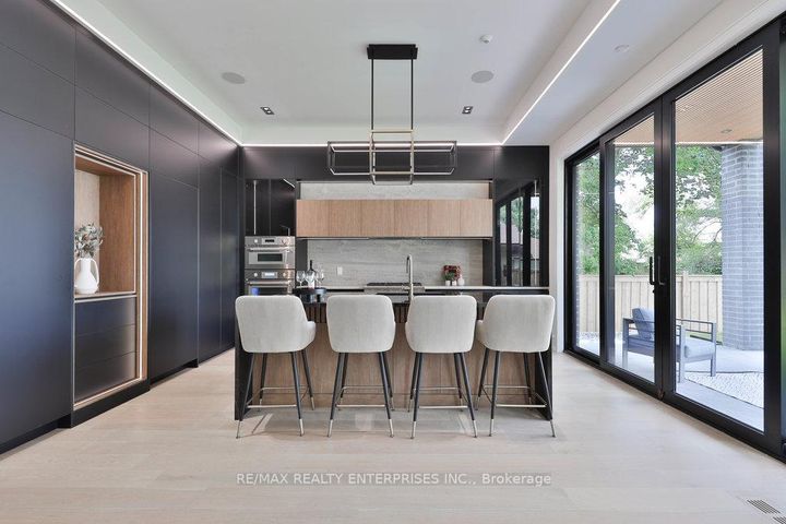 Photo 12 at 1349 Melton Drive, Lakeview, Mississauga