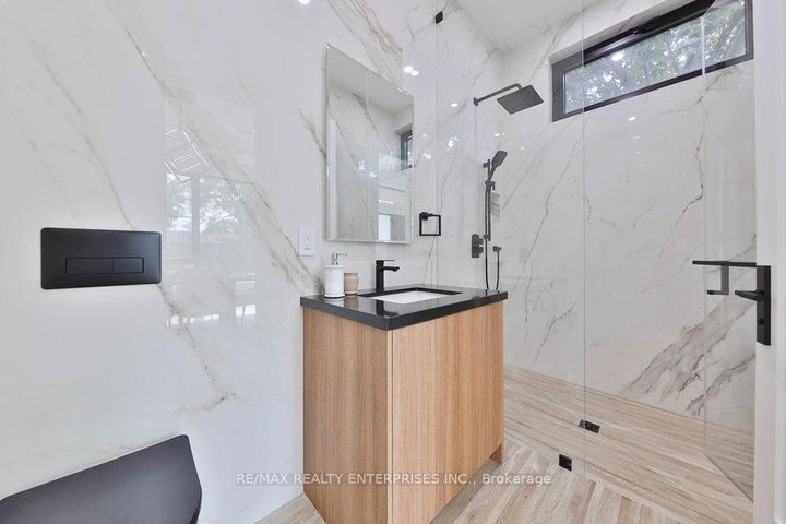 Photo 17 at 1349 Melton Drive, Lakeview, Mississauga