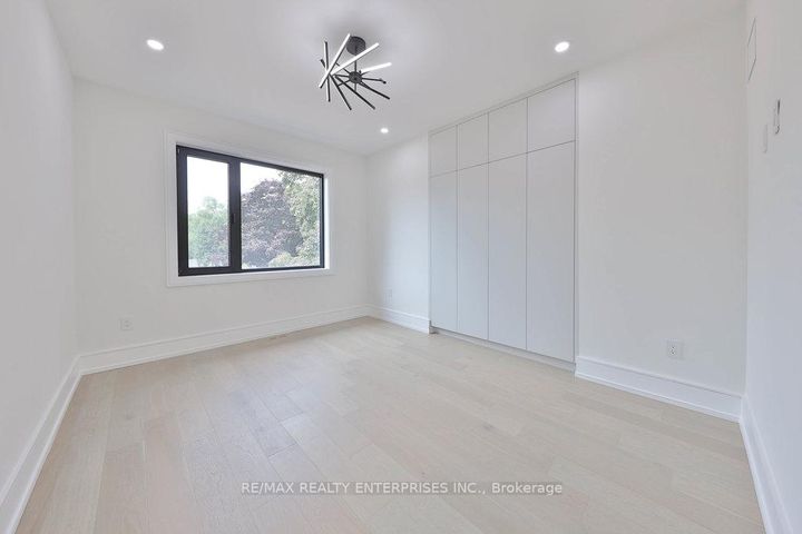 Photo 33 at 1349 Melton Drive, Lakeview, Mississauga
