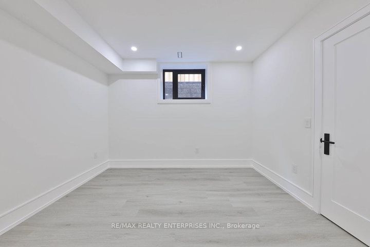Photo 40 at 1349 Melton Drive, Lakeview, Mississauga