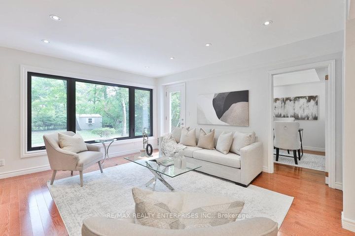 Photo 12 at 1389 Milton Avenue, Mineola, Mississauga